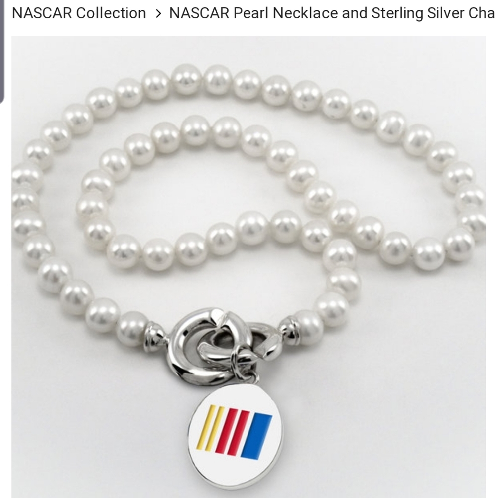 Nascar Silver Charm Pearl Necklace. - Picture 7 of 8